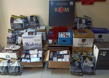 İzmit’te Kaçak Sigara Operasyonu: 53,380 Filtreli Sigara Kağıdı Ele Geçirildi