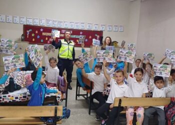 Jandarma Köy Okullarında Trafik Eğitimi Verdi