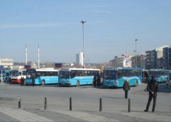 Kadıköy’de İETT Özel Halk Otobüsünde Klima Yangını