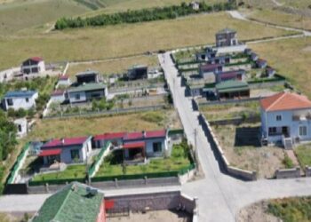 Kayseri Hacılar’da yollara kilit parke