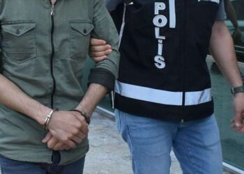 Kendini Polis Olarak Tanıtan Suçlu Yakalandı