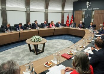 Kılıçdaroğlu’nun Milletvekili Mesaisi Sürüyor