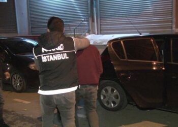 Kiralık Villada Uyuşturucu Üretimi Yapan 2 Kişi Tutuklandı