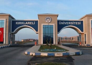 Kırklareli Üniversitesi Rektörü İl Müftüsü İle Görüştü