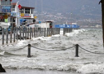 Kocaeli Valiliği’nden Olumsuz Hava Koşulları Açıklaması: 2 Bin 191 Personel Görev Yaptı