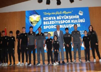 Konya Büyükşehir sporcularıyla buluştu