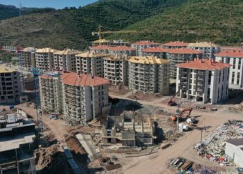 Körfez İlçesinde Kentsel Dönüşüm Hızla Devam Ediyor!