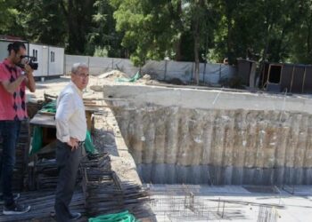 Lider Alim Işık’tan kütüphane çalışmasına yakın takip