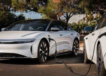 Lucid Air İle Tüm Araçlar Şarj Edilebilecek