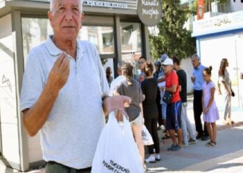 Mahalle mutfakları can suyu oluyor