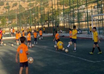 Mardin Büyükşehir geleceğin futbolcularını yetiştiriyor