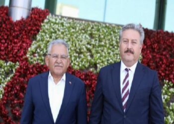 Memduh Büyükkılıç’tan Melikgazi’ye ziyaret