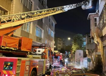 Metruk Binada Çıkan Yangın Hızla Kontrol Altına Alındı