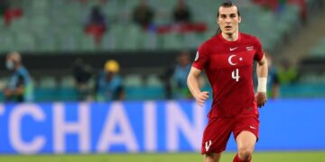 Milli Futbolcudan Üzecek Haber! Çağlar Söyüncü Kadrodan Çıkarıldı