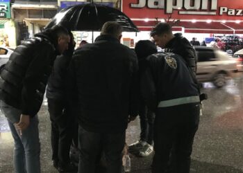 Motosiklet Çarptığı Yabancı Uyruklu Kadını Yaraladı