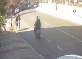 Motosikletle Kapkaç Yapan 2 Şüpheli Tutuklandı