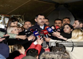 İBB Başkan Adayı Murat Kurum Beşiktaş’ta Esnaf Ziyareti Gerçekleştirdi