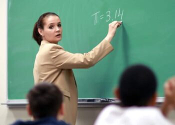 Öğretmenler İçin Yer Değiştirme Başvuru Tarihleri Belli Oldu