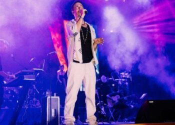 Oğuzhan Koç müziklerini Kapodakya’da söyledi