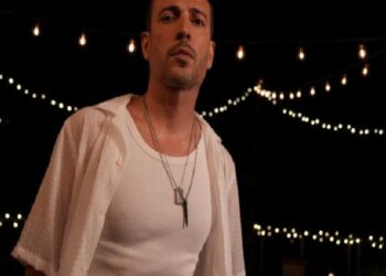 Oğuzhan Koç’tan tıpkı günde iki müzik