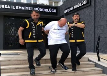 Patronunu Bıçaklayarak Öldürmekle Suçlanan Şüpheliye Müebbet Hapis Cezası Talebi