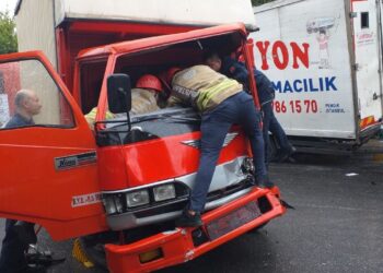 Pendik’te Zincirleme Trafik Kazası