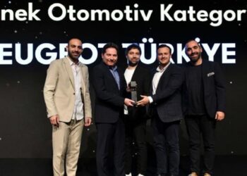 Peugeot Türkiye “2023 Yılının Binek Otomobil Markası” Ödülü Kazandı