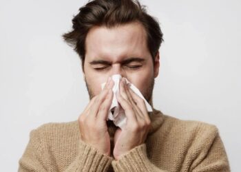 Prof. Dr. Ersin Aksay’dan “İnfluenza ve Soğuk Algınlığı” Uyarısı