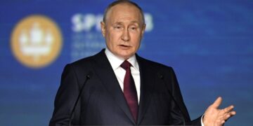 Rusya Devlet Başkanı Putin’den Sıkıyönetim Kararı Geldi