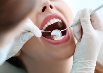 Sakarya Üniversitesi’nde Diş Hekimliği Kongresi: Oral Dental Enfeksiyonlar ve Akılcı Antibiyotik Kullanımı Masada