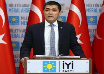 Sakarya’da İYİ Parti İl Teşkilatı, Buğra Kavuncu’yu Ağırladı