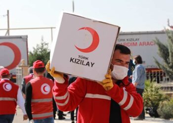 Sakarya’da Türk Kızılay’ın İhtiyaç Sahibi Çocuklar İçin Düzenlediği Bağış Kampanyası İle 402 Bin Lira Toplandı