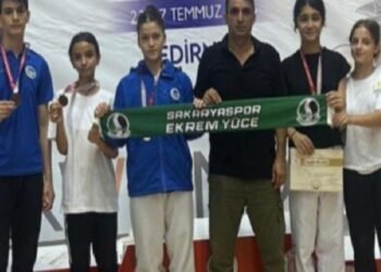 Sakaryalı taekwondocular yarı finalde