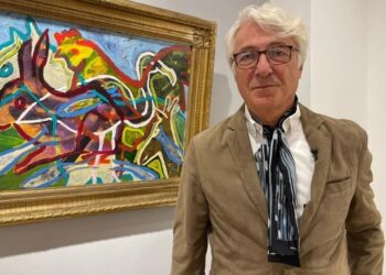 Sanatçı Suat Arıkan’ın “Akustik Düşler” Sergisi Açıldı