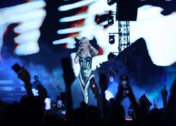 Sefo ile Ömür Gedik İstanbul’u salladı