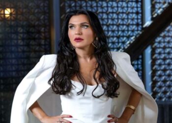 Şevval Sam Yeni Aşkı ile Görüntülendi 