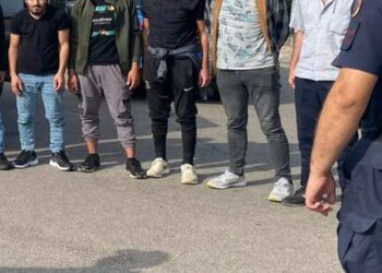 Sınırı Geçmeye Çalışan 72 Göçmen Yakalandı