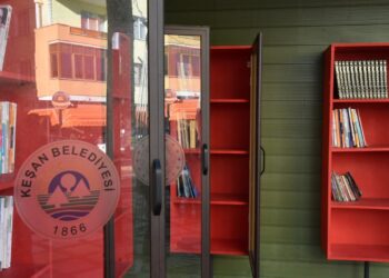 Sokak Kütüphanesinden 15 Bin Kişi Faydalandı