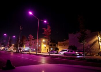 Sokak Lambaları Meme Kanseri Farkındalığı İçin Pembe Yanıyor