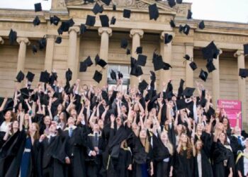 Sokak röportajında ‘üniversite’ tartışması!