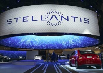 Stellantis Fabrika Çıkışlı 2. El Dönemini Faaliyete Geçirdi