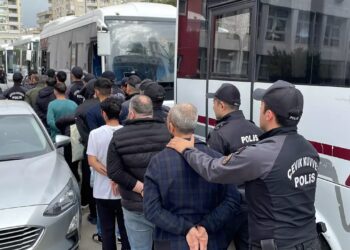 Suç Örgütü Operasyonunda 3 Tutuklama