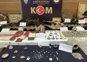Tarihi Eser Kaçakçılığı Operasyonunda 11 Şüpheli Tutuklandı