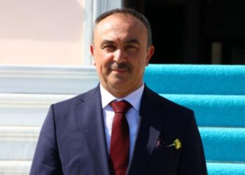 Tekirdağ Valisi “24 Kasım Öğretmenler Günü” Mesajı Yayınladı