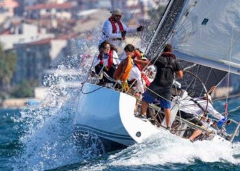 Tirilye’de Olympos Regatta mücadelesi nefes kesti