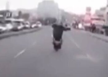 Trafiği Tehlikeye Sokan Motosiklet Sürücüsüne Ceza