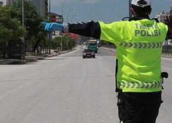 Trafikte Çıkan Tartışma Kanlı Bitti:1 Yaralı