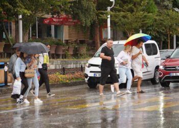Trakya’da kuvvetli sağanak tesirli oluyor