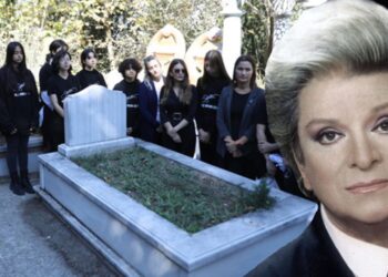 Türk Sanat Müziği’nin Efsane İsmi Zeki Müren Vefatının 27. Yılında Anıldı