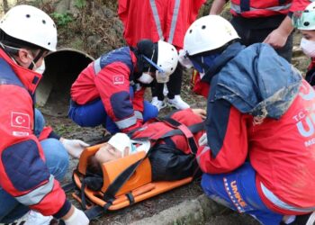 UMKE Görevlileri Sındırgı’da Tatbikat Gerçekleştirdi